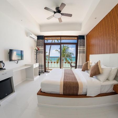 Heron Beach Hotel - The Best Maldivian Getaway In Dhiffushi,Maldives Eksteriør billede