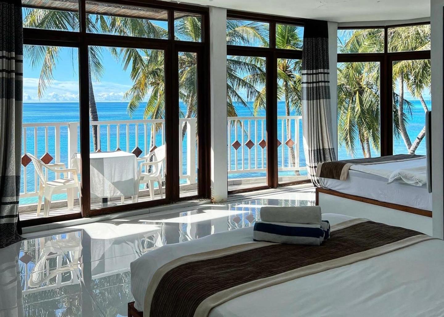 Heron Beach Hotel - The Best Maldivian Getaway In Dhiffushi,Maldives Eksteriør billede